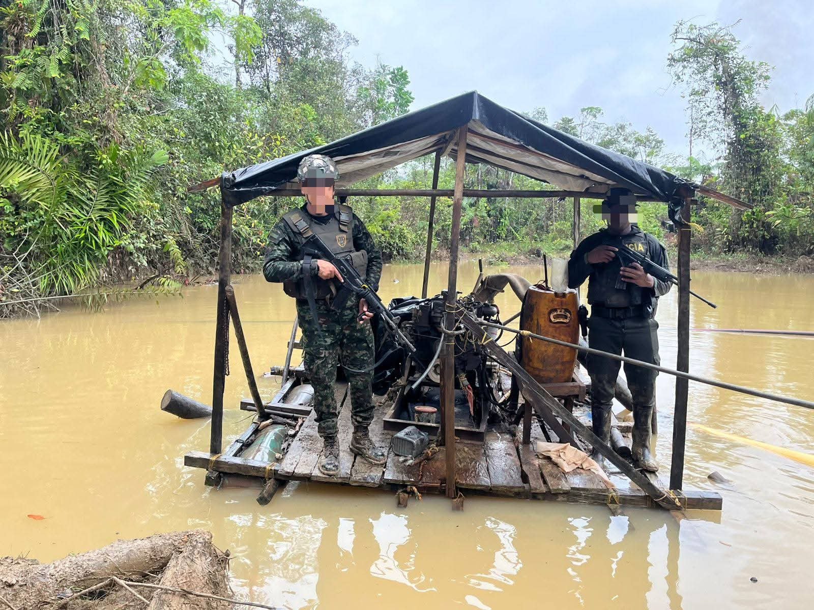 Ejército Nacional y Policía Nacional asestan nuevo golpe a la minería ilegal en el Chocó