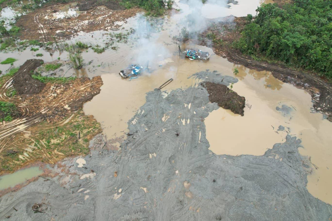 CONTUNDENTE  OFENSIVA CONTRA LA MINERÍA  ILEGAL  EN  CHOCÓ : 128  UNIDADES  INTERVENIDAS  EN FEBRERO ero