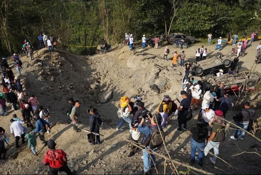 Tragedia en el Cauca: Un Atentado que Deja Dolor y Destrucción en la Vía Panamericana